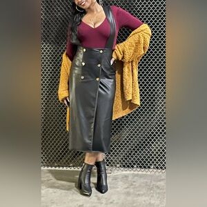 ZARA BLACK FAUX LEATHER BELTED PINAFORE SKIRT